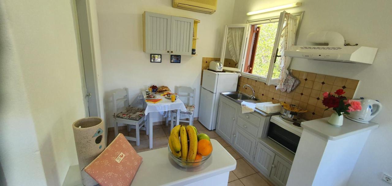 Aphrodite Studios & Apt With Pool Lakka  Ngoại thất bức ảnh