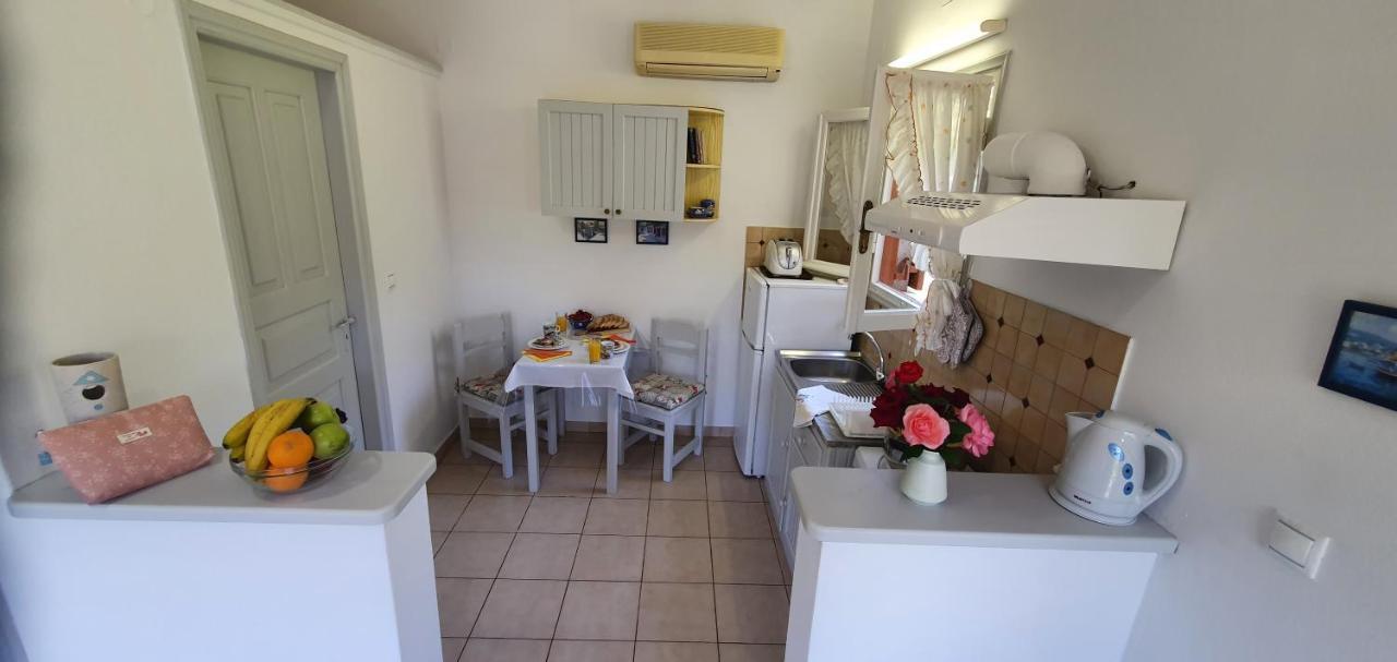 Aphrodite Studios & Apt With Pool Lakka  Ngoại thất bức ảnh