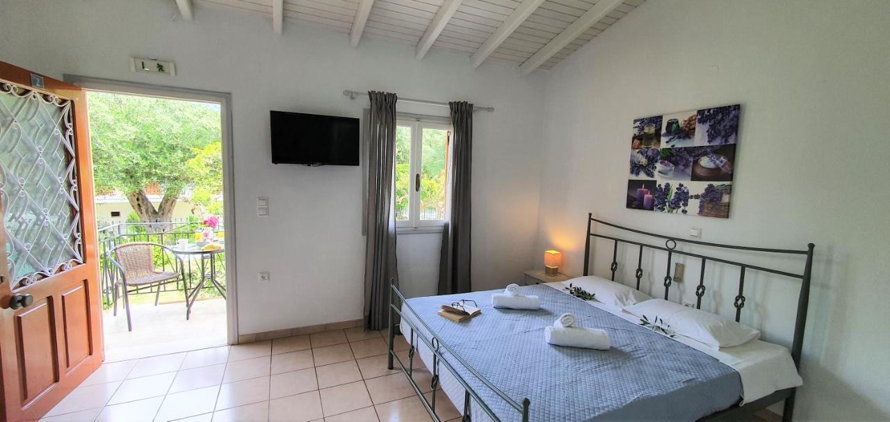 Aphrodite Studios & Apt With Pool Lakka  Ngoại thất bức ảnh